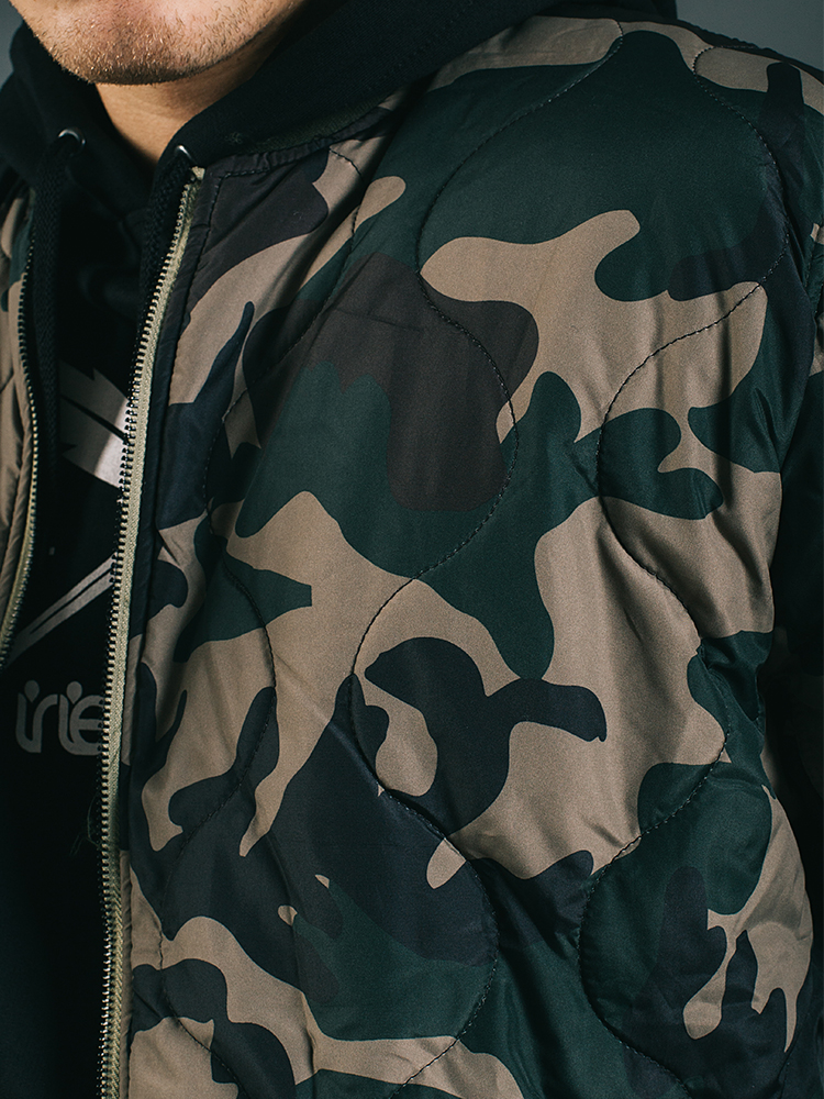 camouflage-print-leger